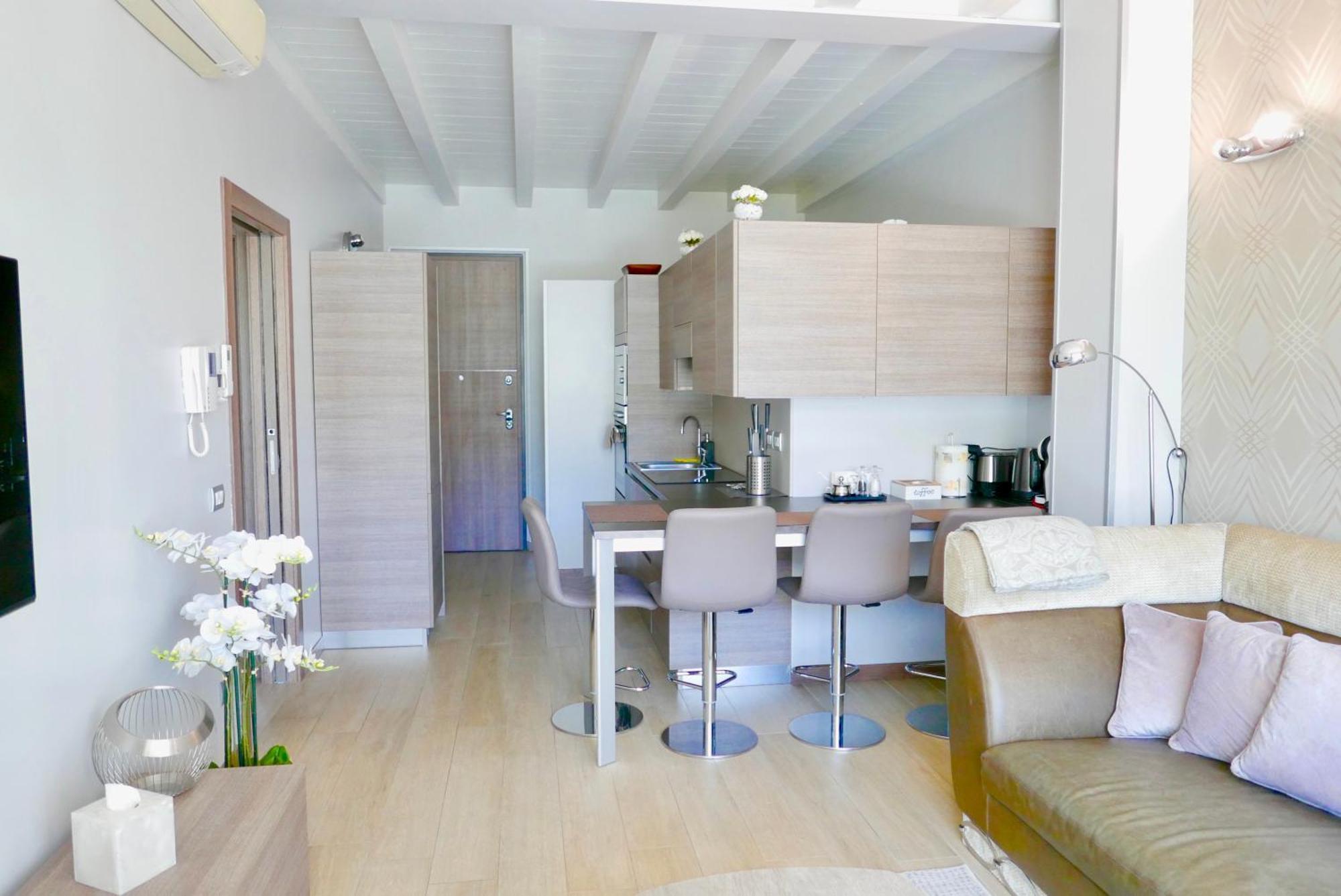 Phoenix Garda Hills Sirmione Luaran gambar
