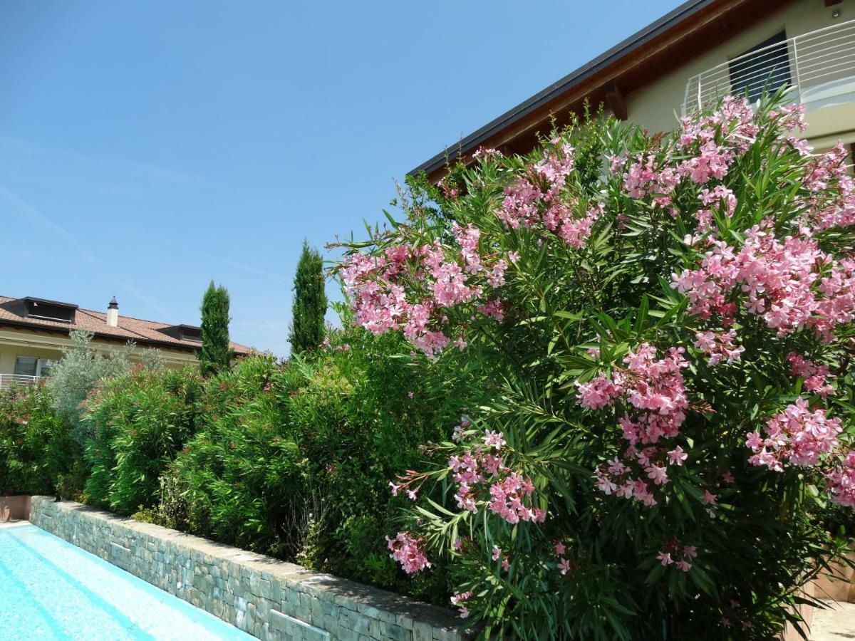 Phoenix Garda Hills Sirmione Luaran gambar