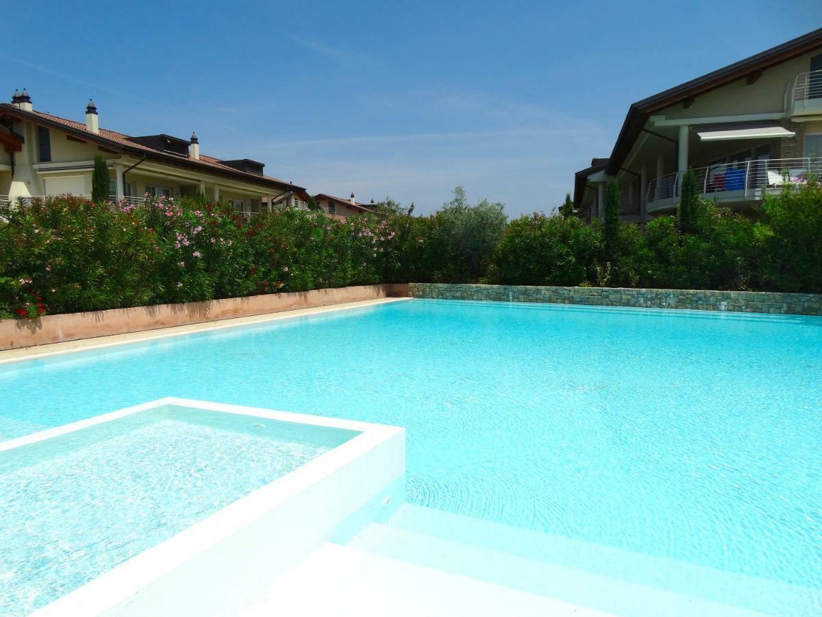 Phoenix Garda Hills Sirmione Luaran gambar