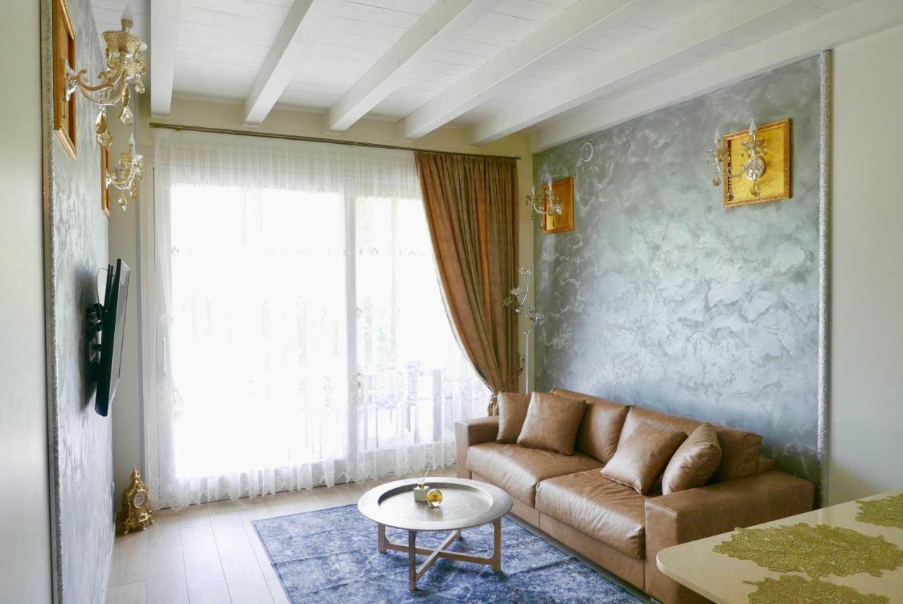 Phoenix Garda Hills Sirmione Luaran gambar